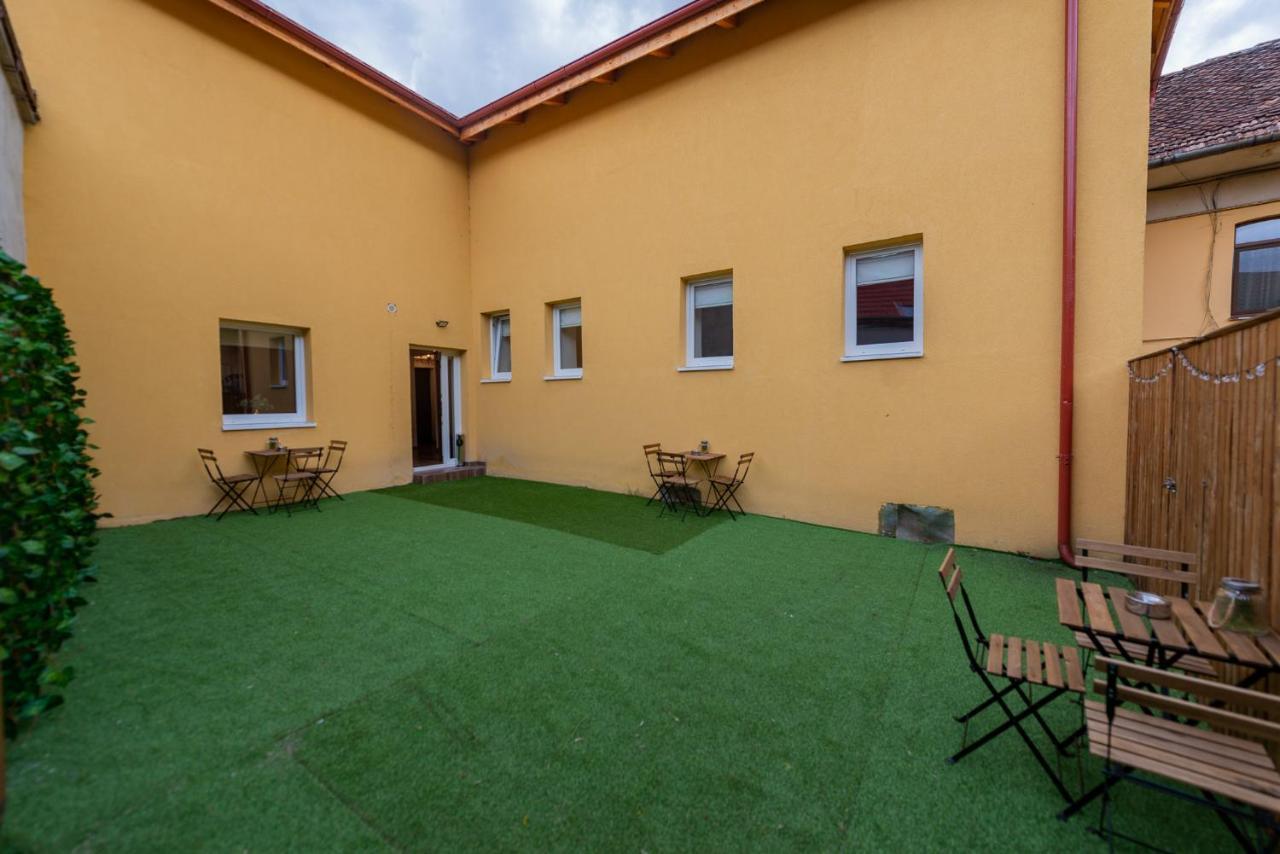 Fernweh Haus Brasov Otel Dış mekan fotoğraf