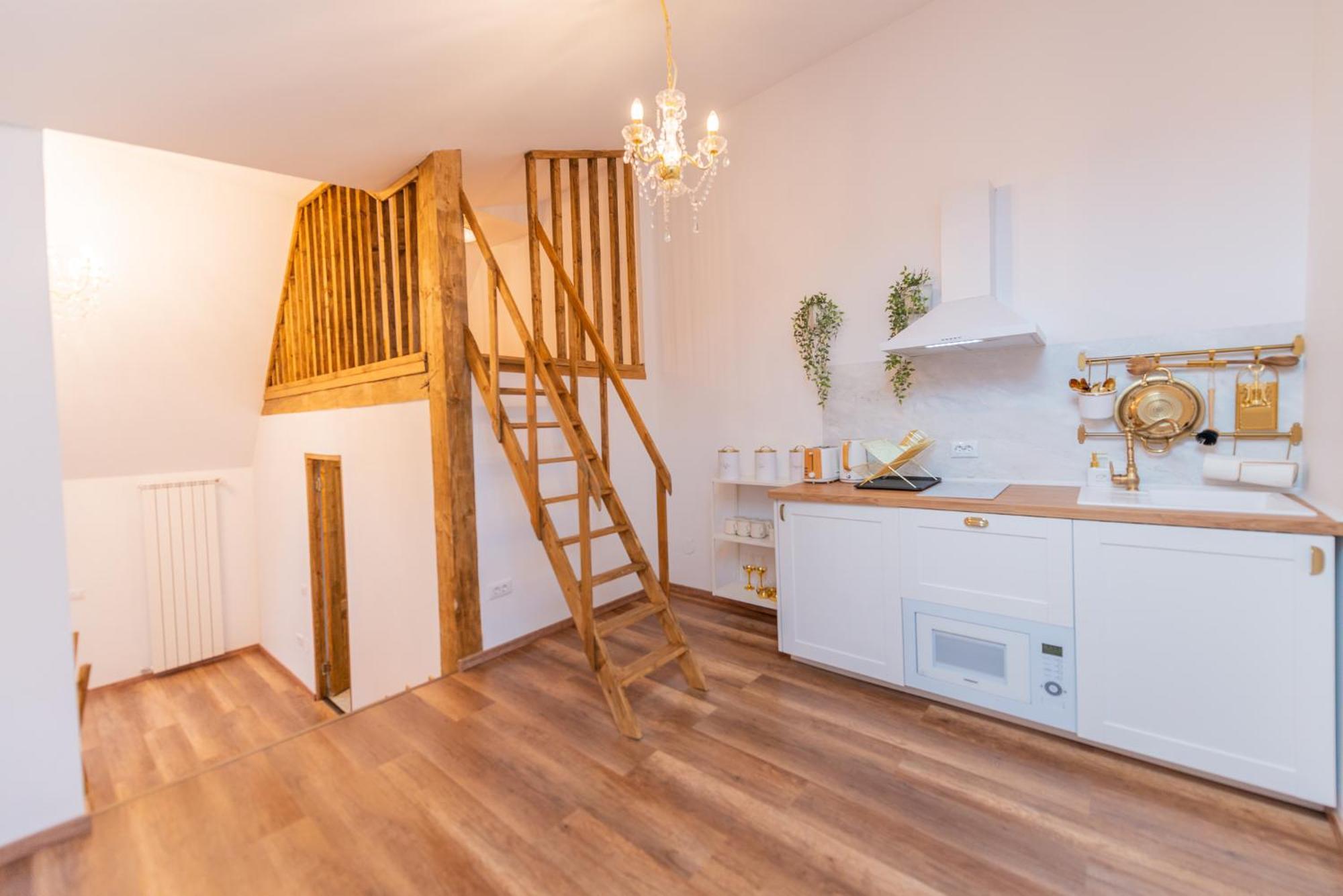 Fernweh Haus Brasov Otel Dış mekan fotoğraf